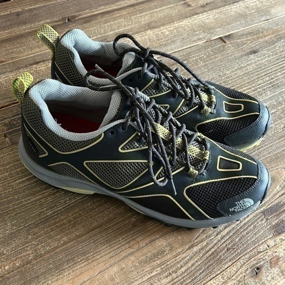 The North Face Gore Tex Low Top Gray Green Hiking Shoes Size 9.5